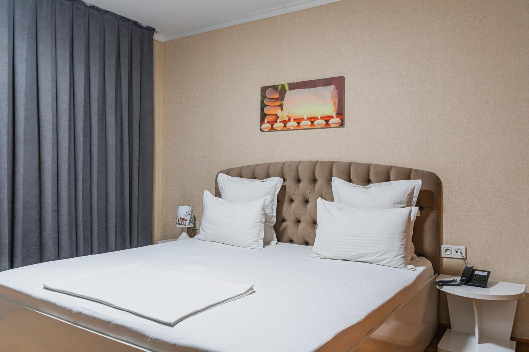 Altair Hotel شيمكنت المظهر الخارجي الصورة