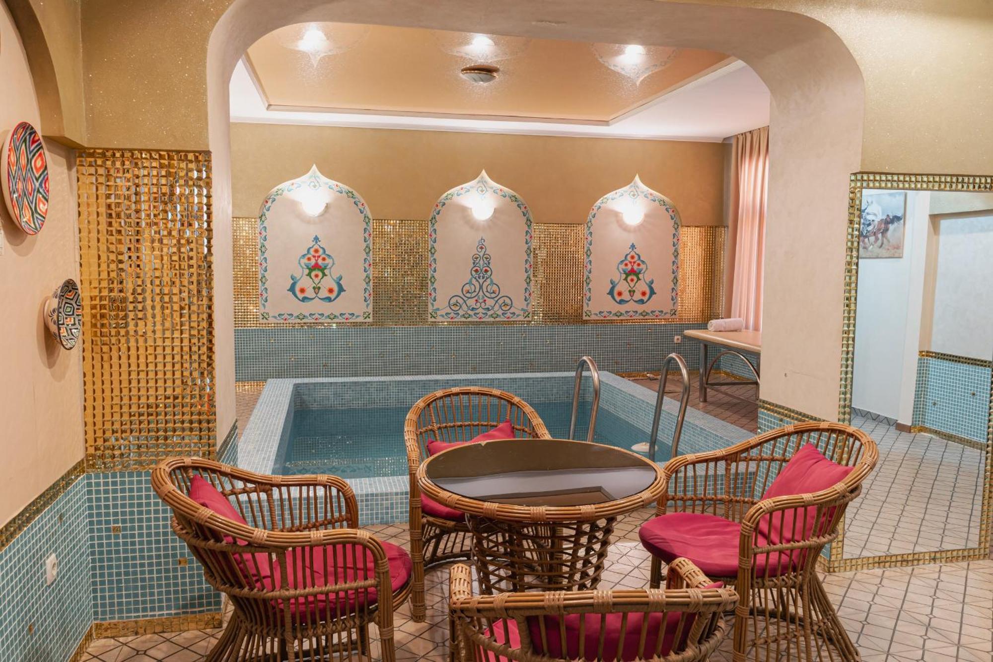 Altair Hotel شيمكنت المظهر الخارجي الصورة