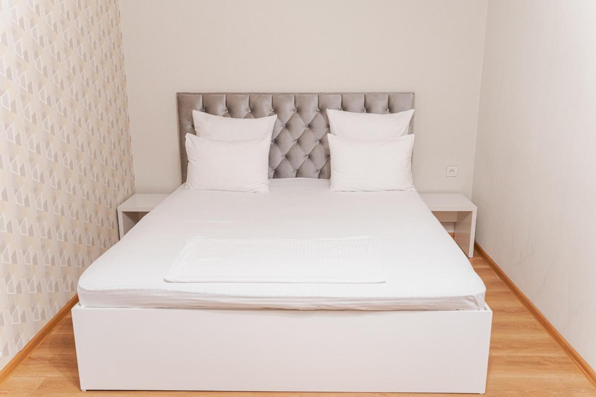 Altair Hotel شيمكنت المظهر الخارجي الصورة