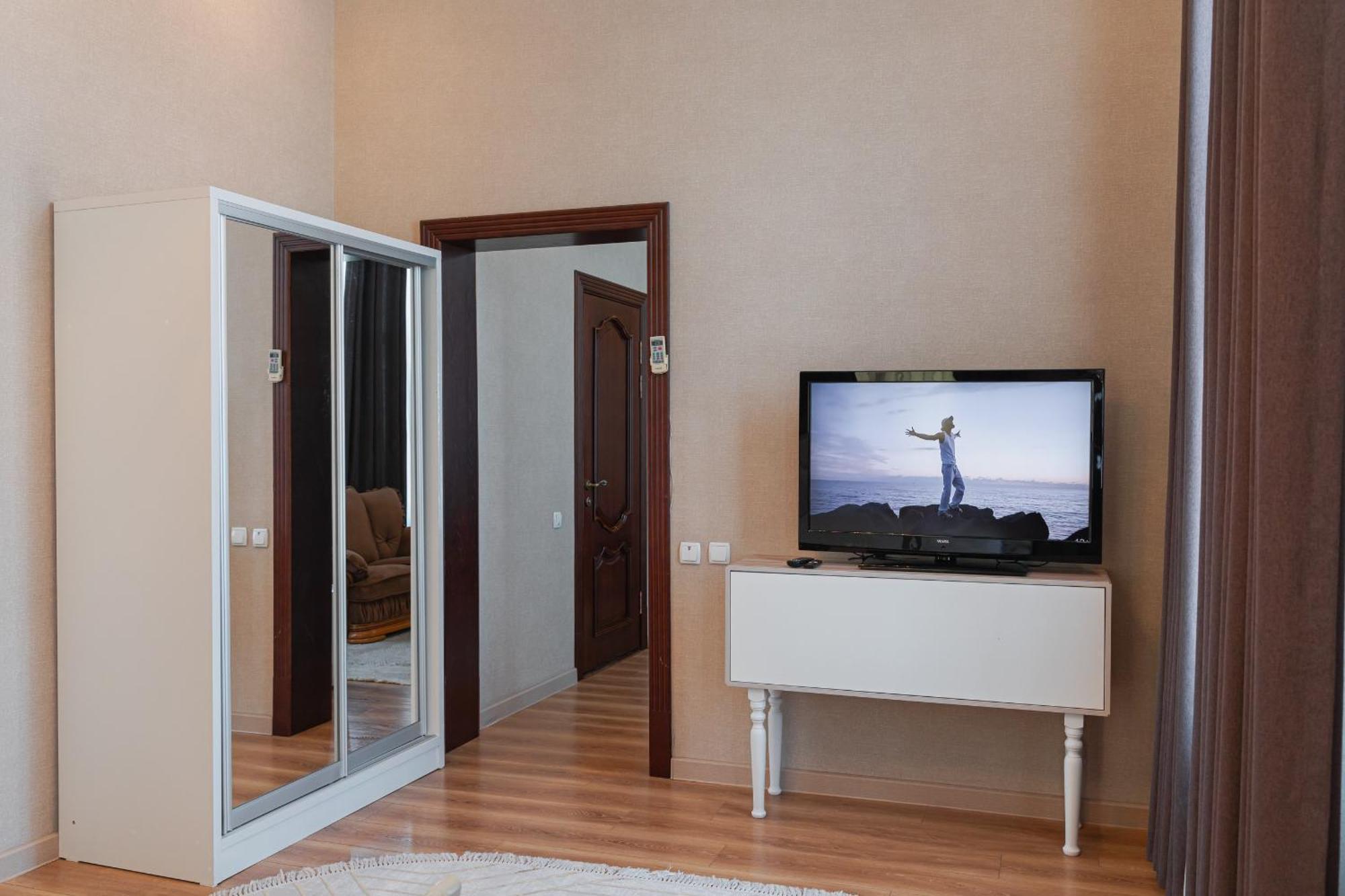 Altair Hotel شيمكنت المظهر الخارجي الصورة