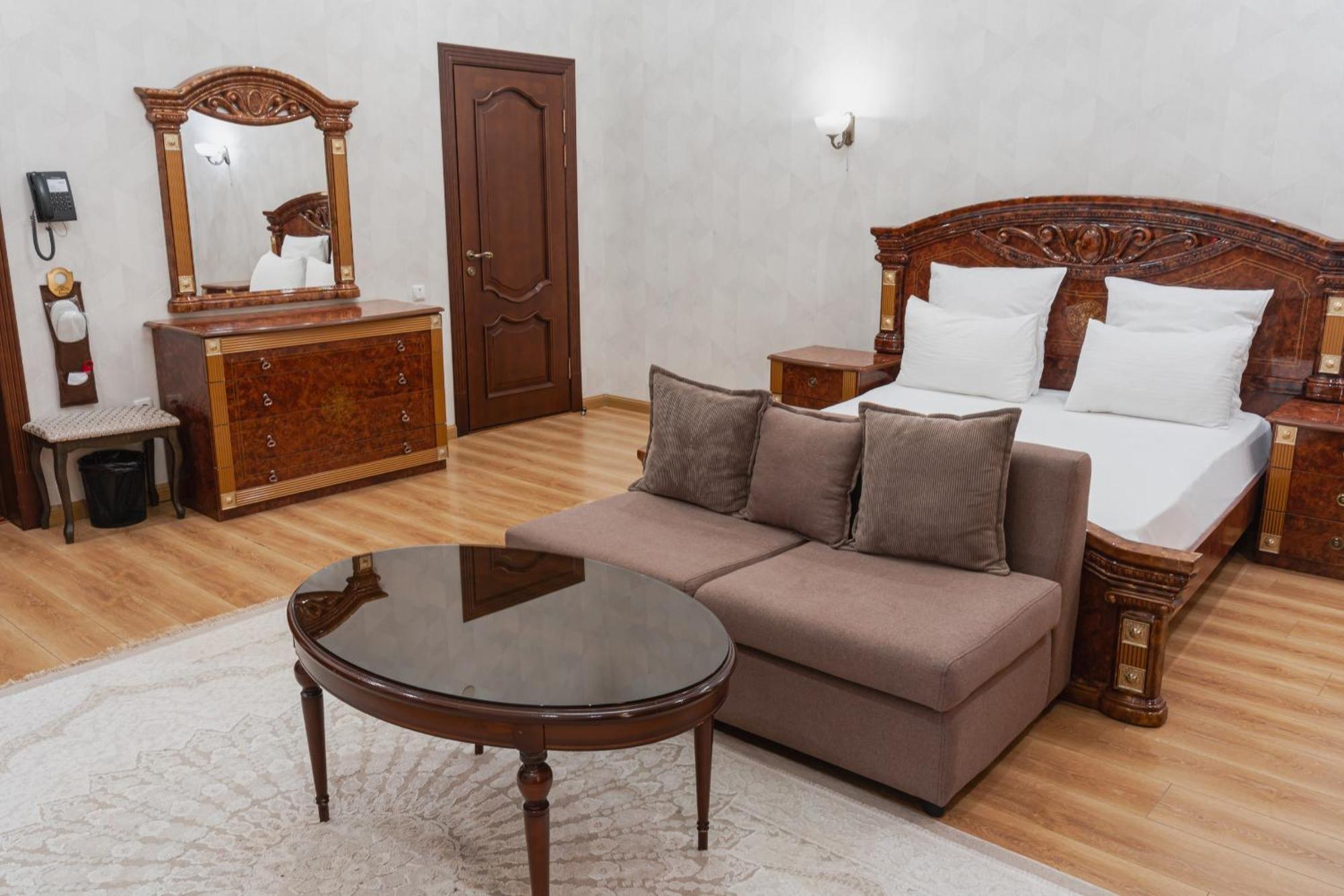 Altair Hotel شيمكنت المظهر الخارجي الصورة