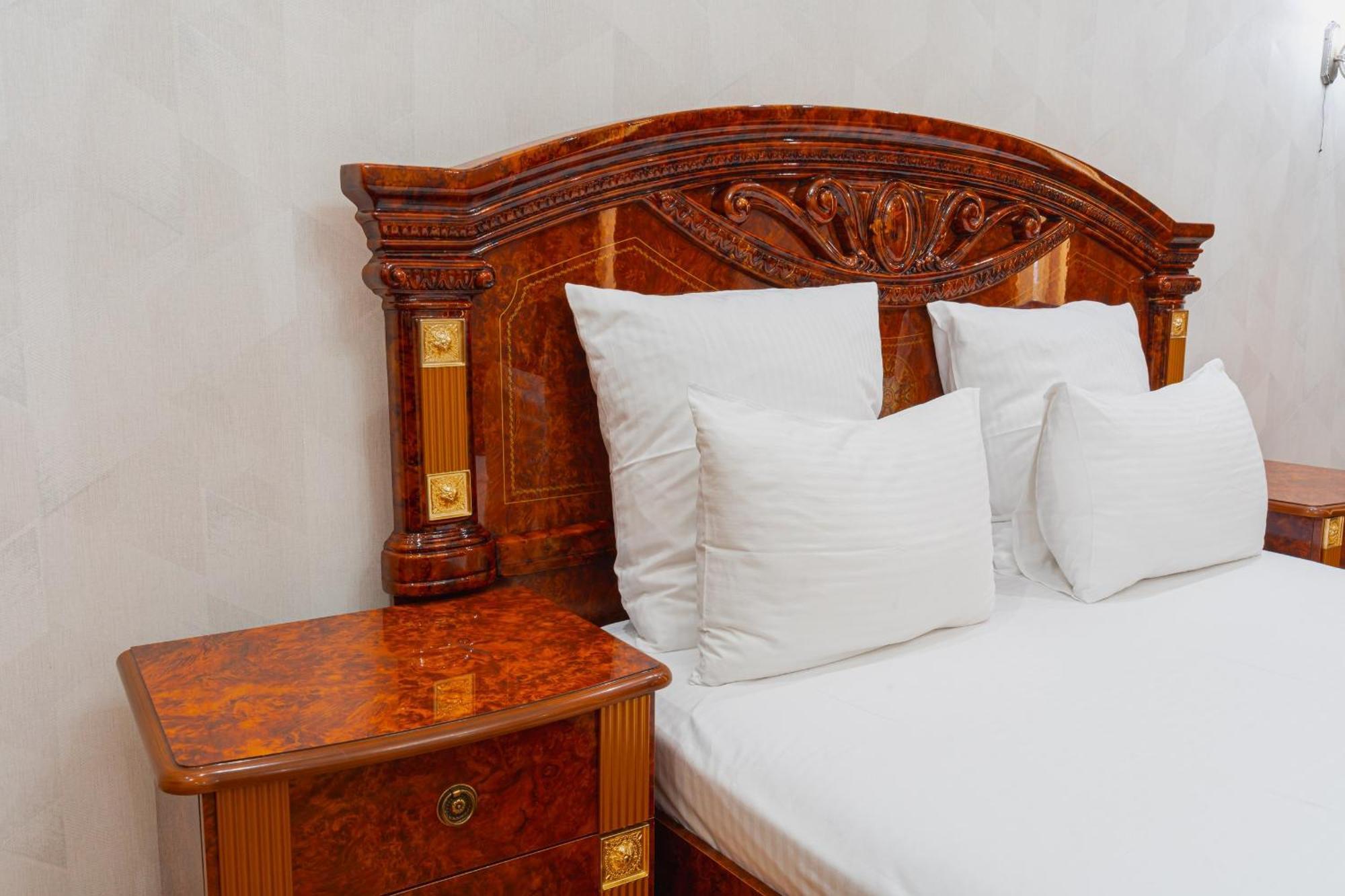 Altair Hotel شيمكنت المظهر الخارجي الصورة