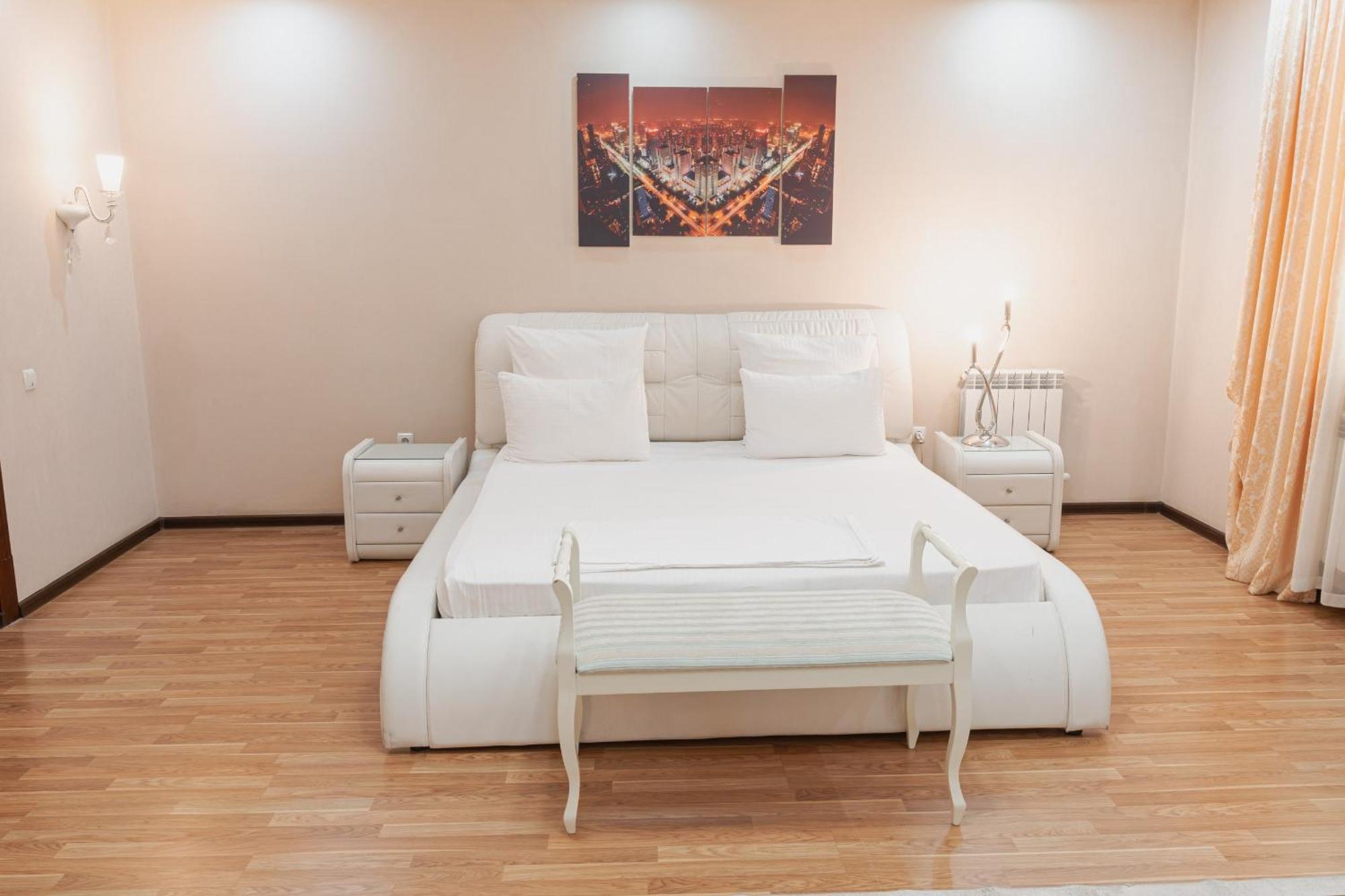 Altair Hotel شيمكنت المظهر الخارجي الصورة