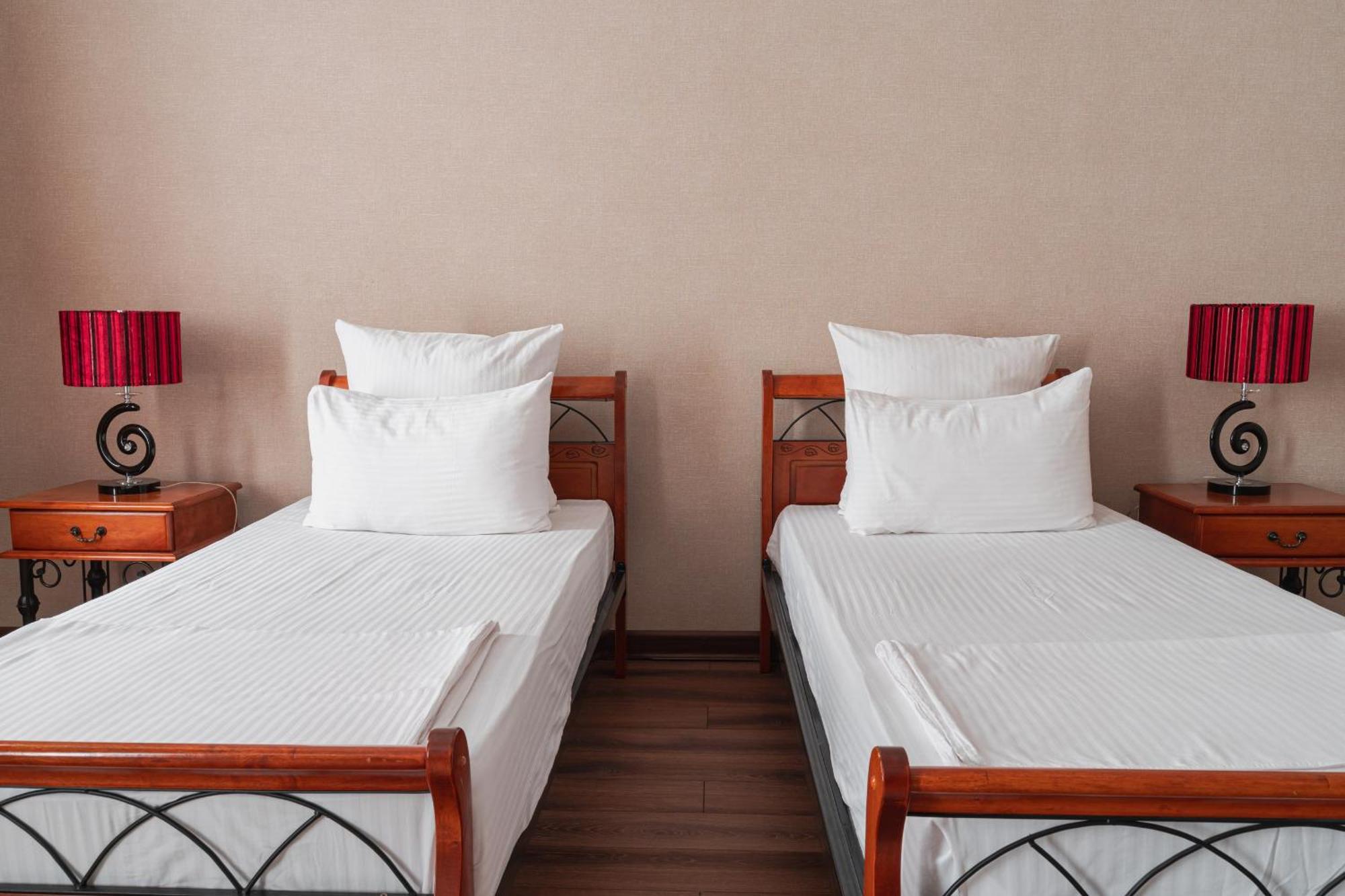 Altair Hotel شيمكنت المظهر الخارجي الصورة