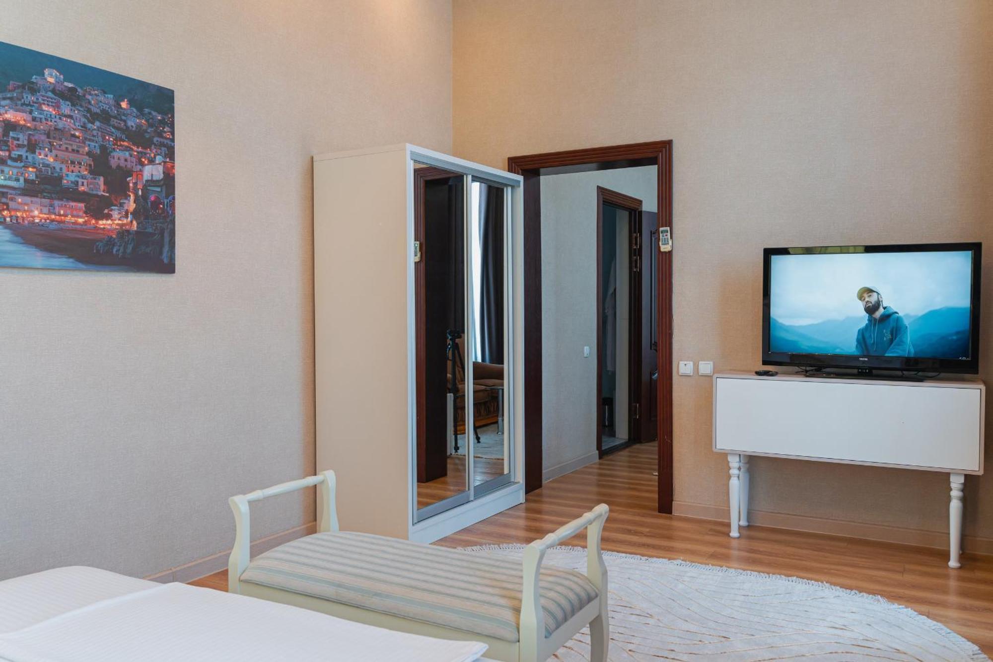 Altair Hotel شيمكنت المظهر الخارجي الصورة